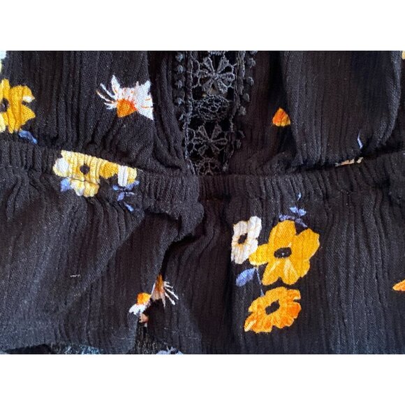 H&M Divided Halter Black Yellow Orange Floral Sleeveless Crochet Peplum Lace 0 - Picture 6 of 9